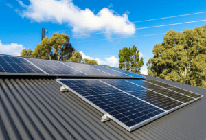 The Advantages of Hoymiles Hybrid Inverters in Commercial Solar Installations